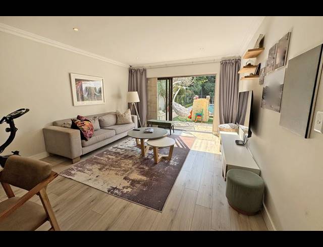 3 BEDROOM TOWNHOUSE FOR SALE IN SANDOWN